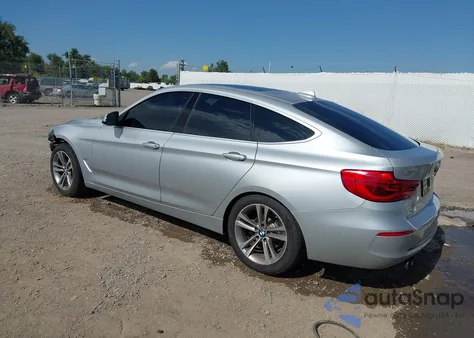 2018 BMW 330I Gran Turismo xDrive z USA, uszkodzony, nr VIN WBA8Z9C52JG828576